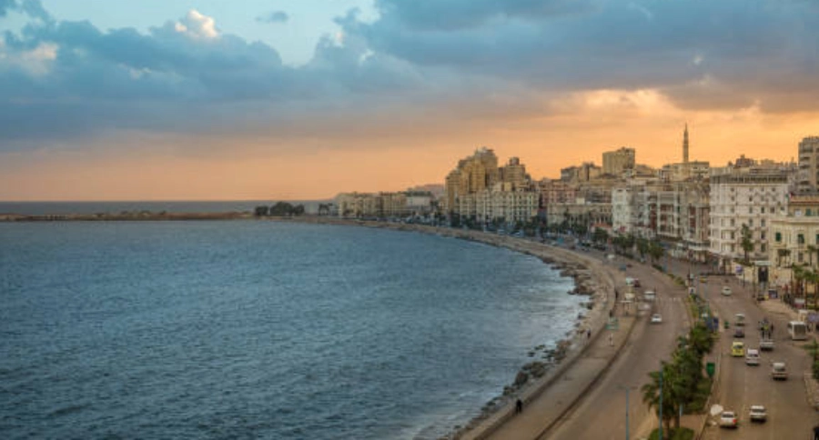 Tour por El Cairo, Alejandría y crucero por el Nilo desde Hurghada