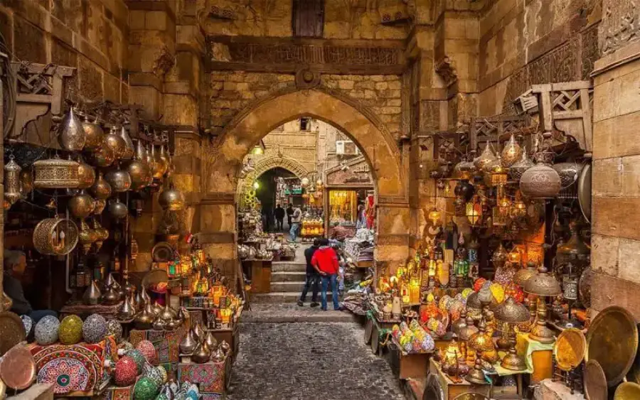 Khan Al-Khalili bazaar transit tour