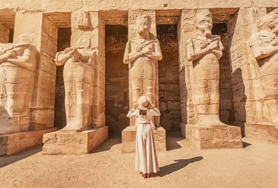 Abu Simbel en avión desde Aswan