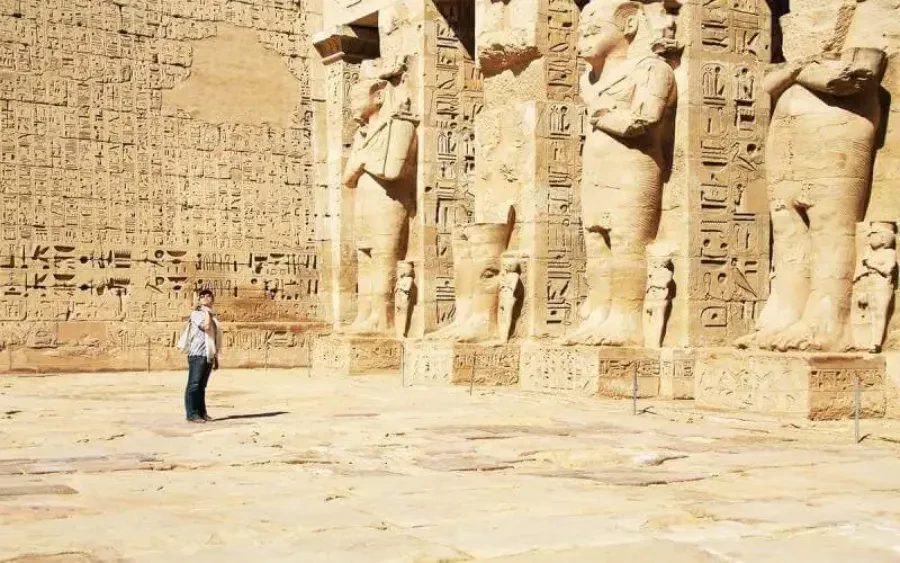 Philae temple-unfinished obelisk and high dam day tour in Aswan