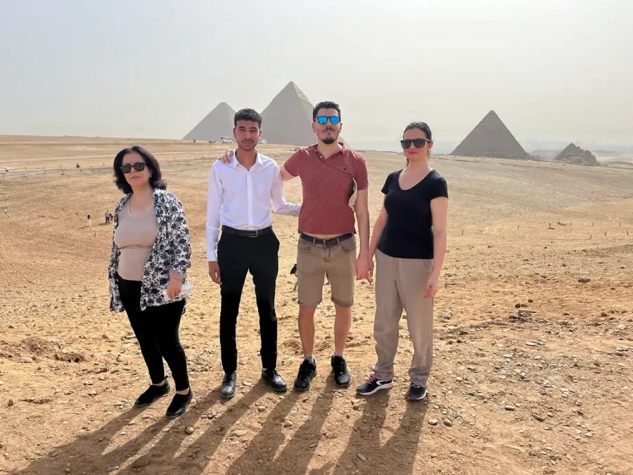 Excursão às pirâmides de Gizé e à Esfinge
