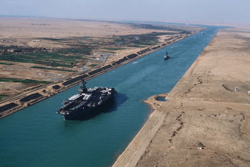 Excursion to Tanis and the Suez Canal from Cairo